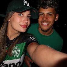 Leiza Gómez, Maxi Araújo