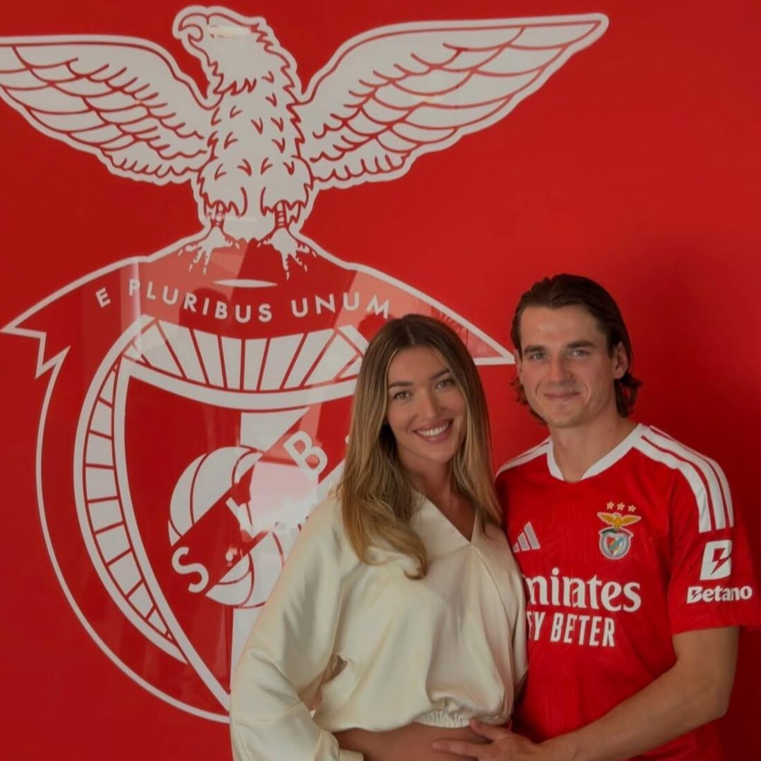 Jakub Kaminski com a noiva, Monika