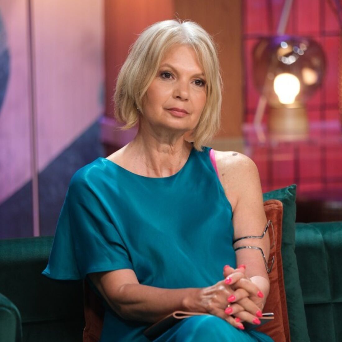 Paula Martins revela querer ser amiga de Carlos após críticas em Casados à Primeira Vista