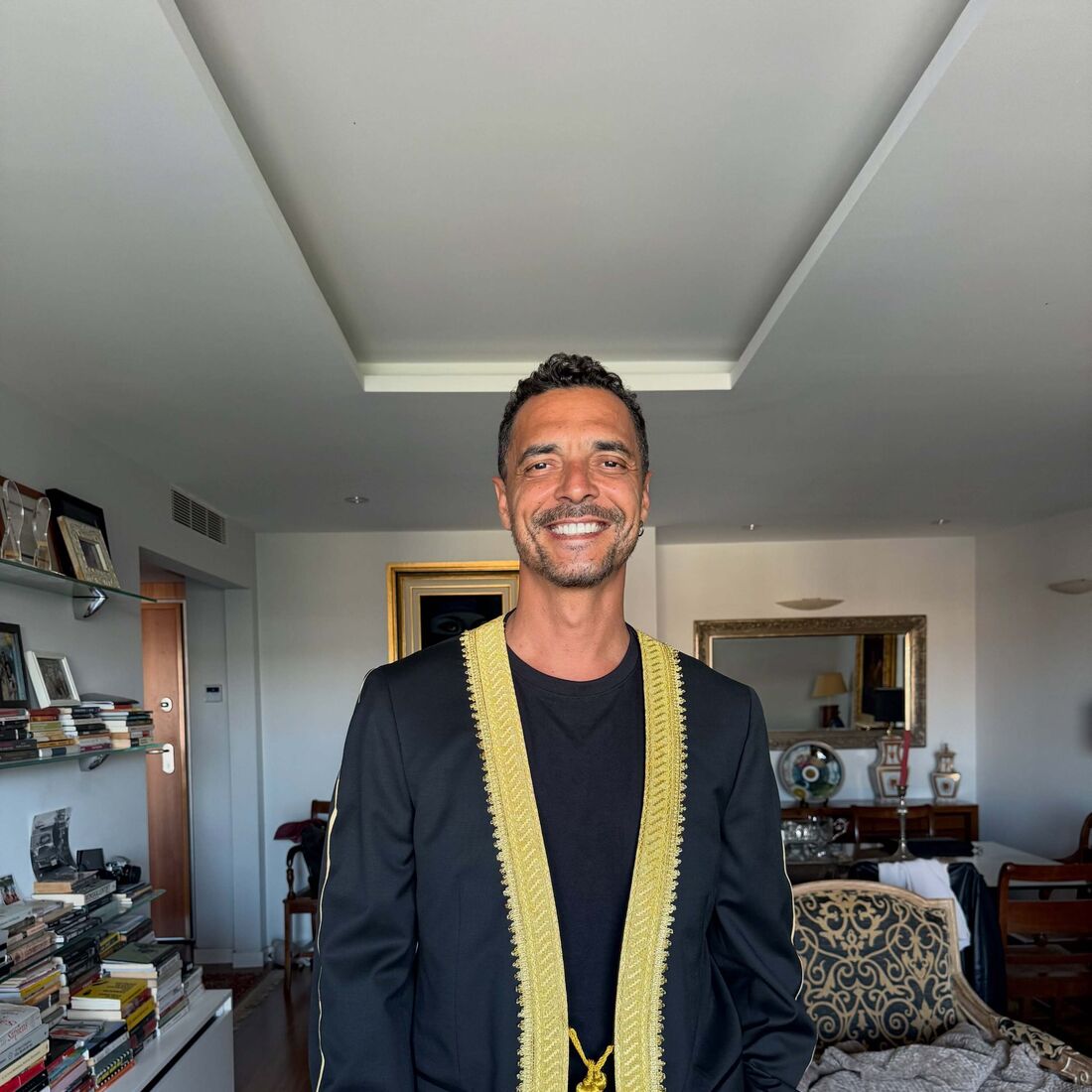 Pedro Hossi e namorada