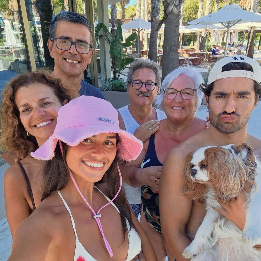 José Condessa e Luisinha Oliveira em família