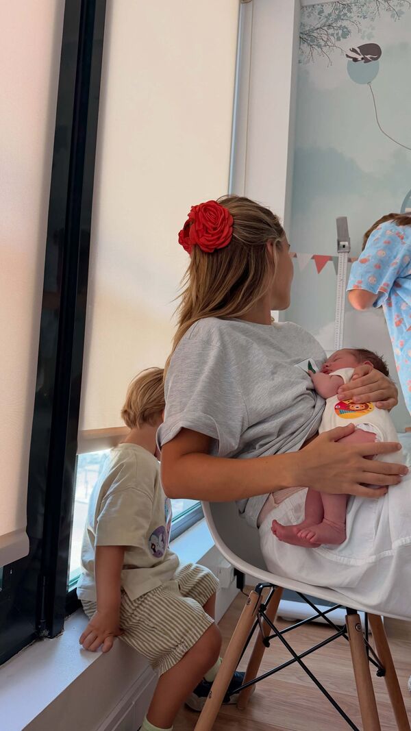 Kelly Bailey e os filhos